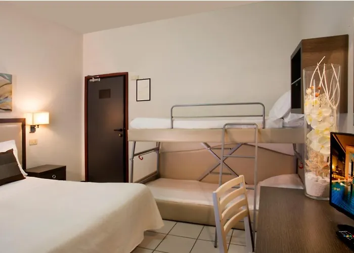 Hotel Ambassador